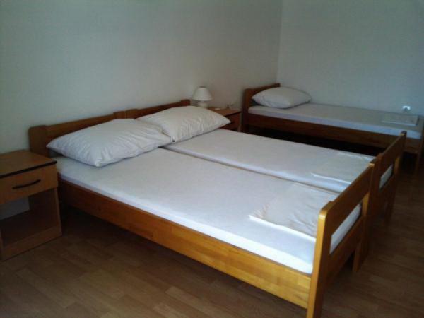 Apartments Keti Đảo Pag Ngoại thất bức ảnh