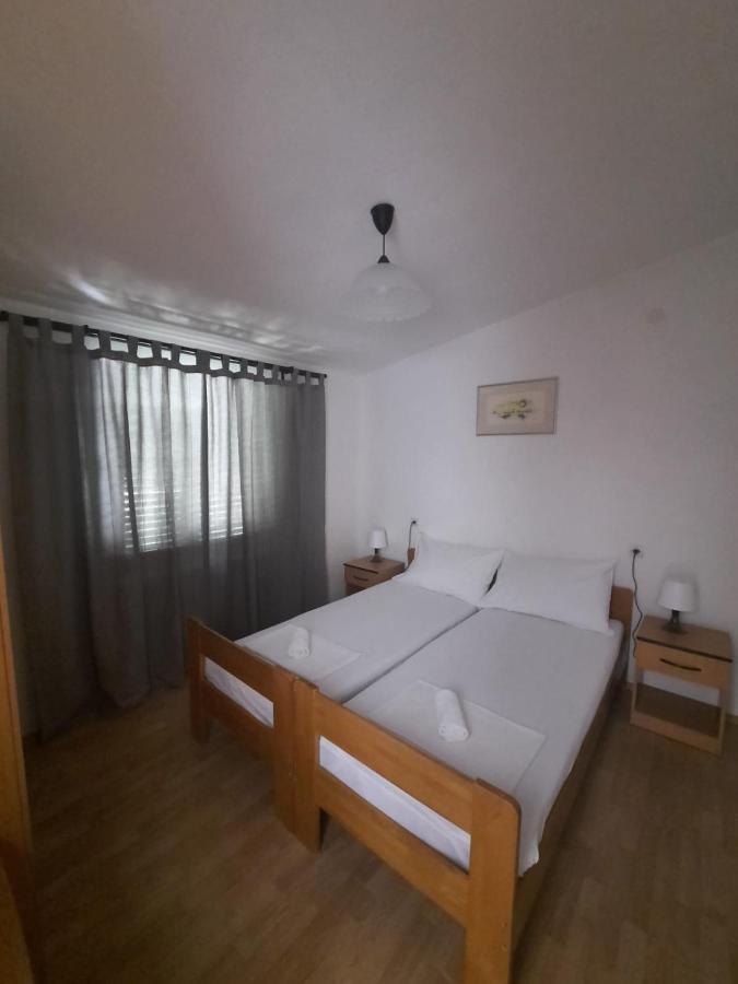 Apartments Keti Đảo Pag Ngoại thất bức ảnh