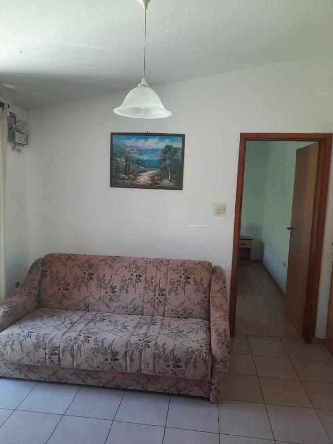 Apartments Keti Đảo Pag Ngoại thất bức ảnh